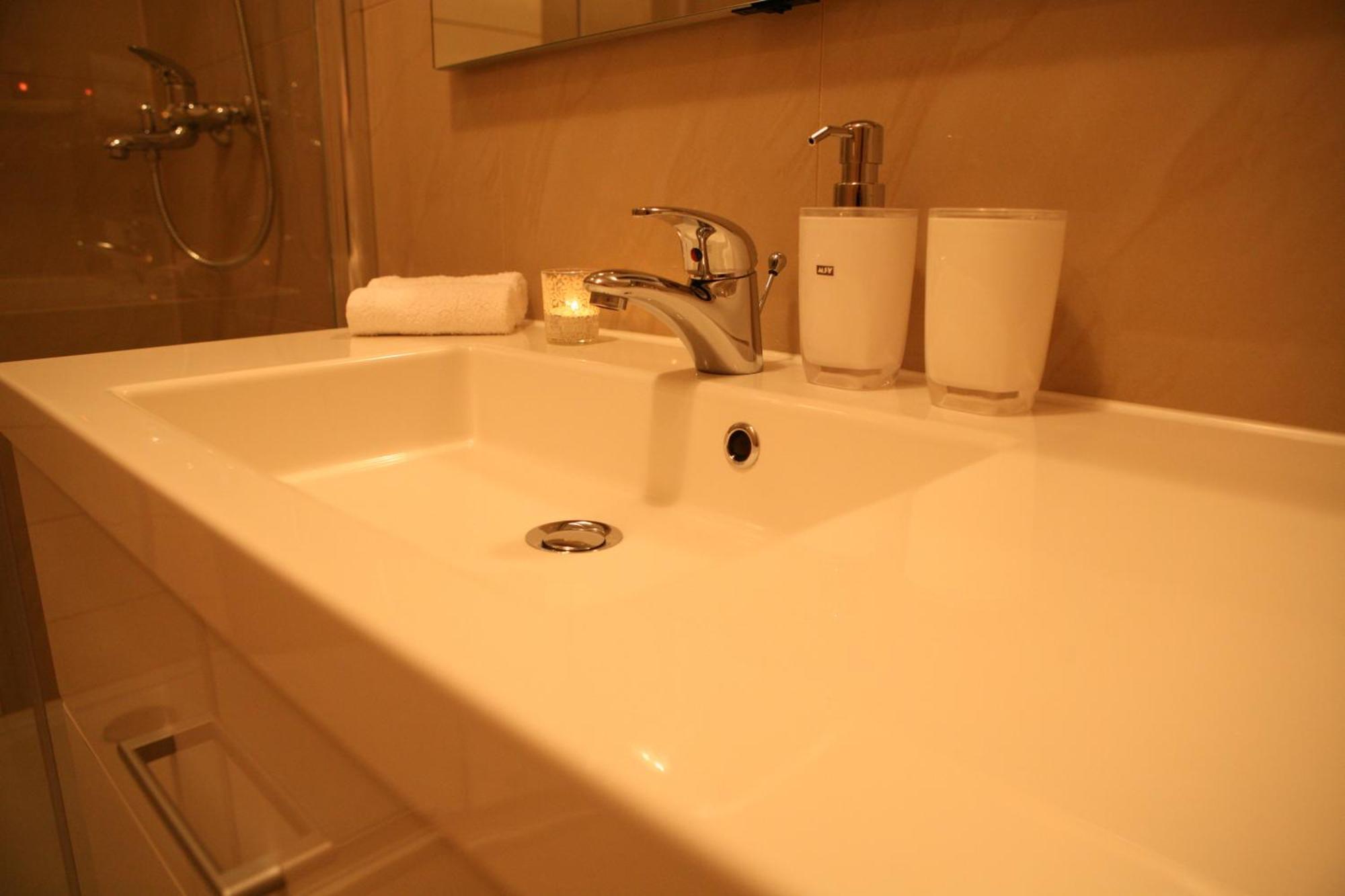 Apartments Sanja Trogir Ngoại thất bức ảnh
