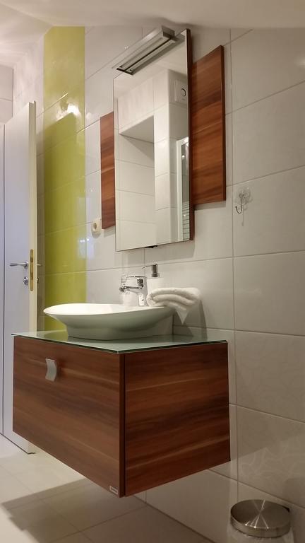 Apartments Sanja Trogir Ngoại thất bức ảnh