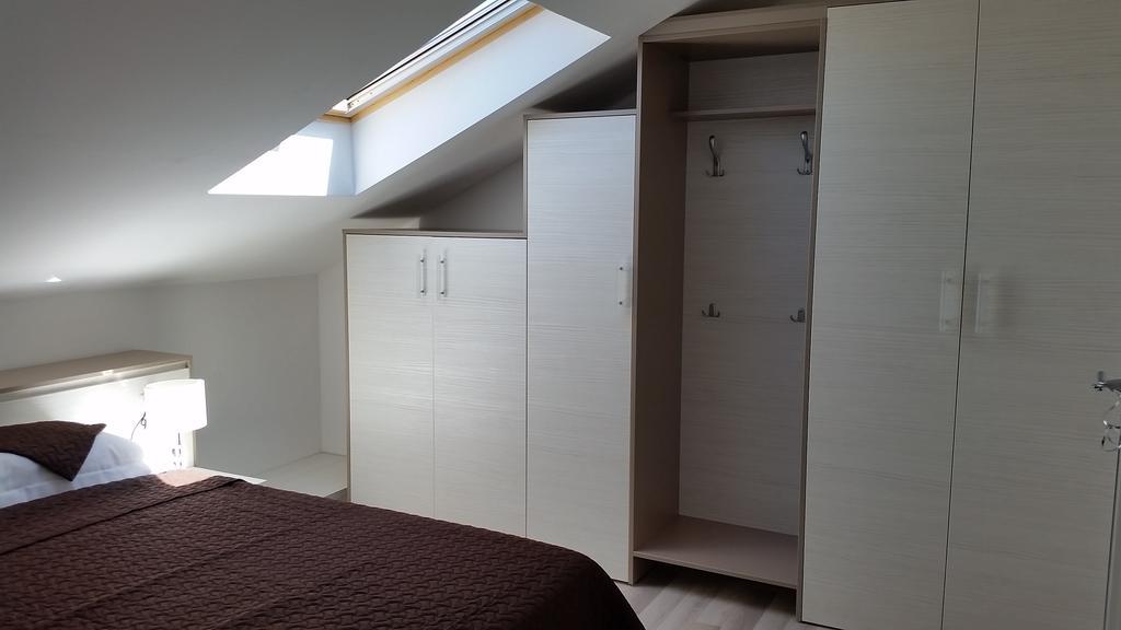 Apartments Sanja Trogir Ngoại thất bức ảnh